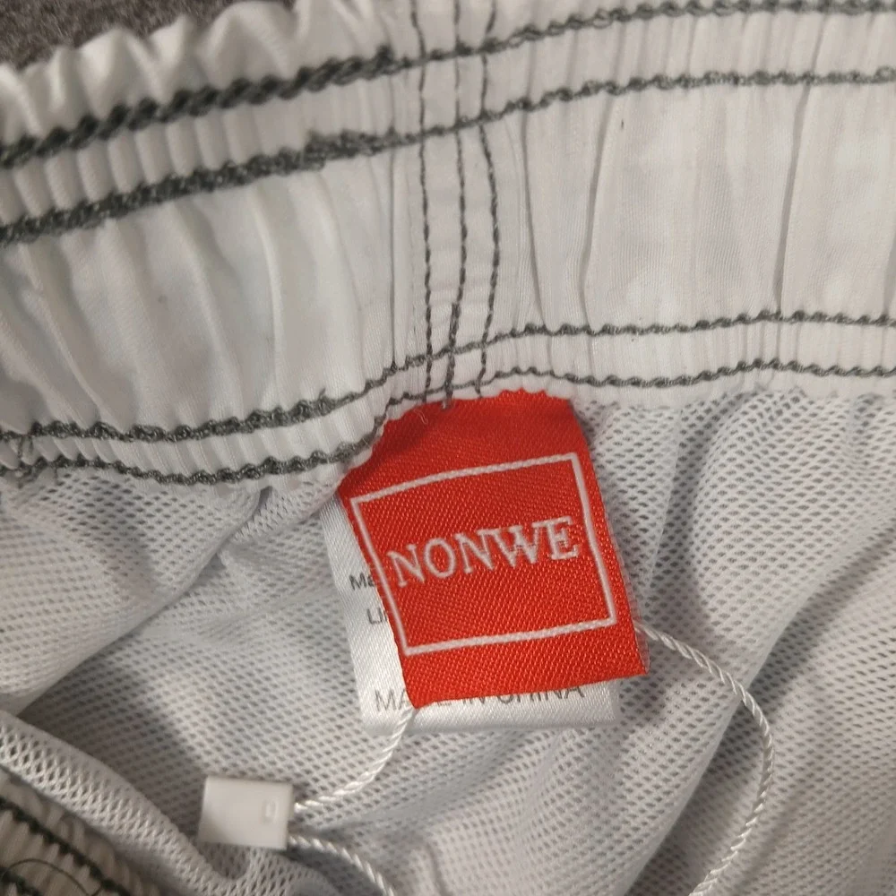 Nonwe Men's Size‎ 30 Board Shorts Swim Trunks Lined Striped Tie Waist.